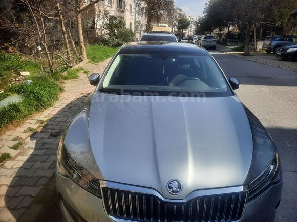 Sahibinden Skoda SuperB 1.5 TSI Elite 2021 Model İstanbul