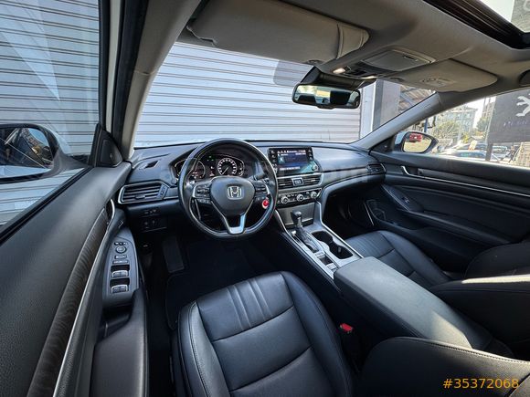 BOYASIZ DEĞİŞENSİZ TRAMERSİZ SEDEFLİ BEYAZ 1.5 VTEC Executive Plus 2021
