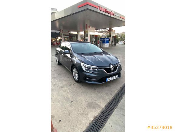 Sahibinden Renault Megane 1.5 Blue DCI Touch 2021 Model 