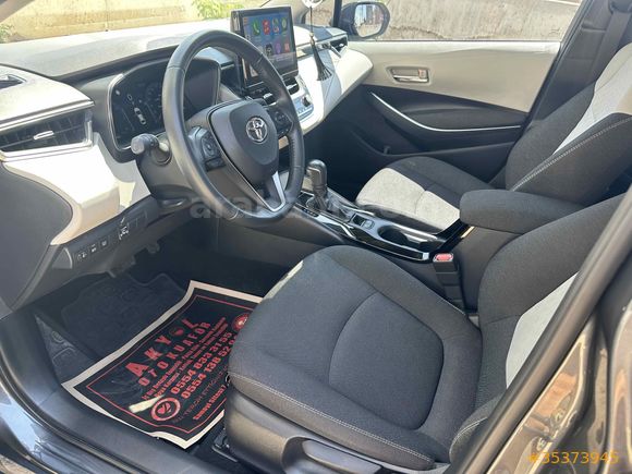 Sahibinden Toyota Corolla 1.5 Dream X-Pack 2023 Model 