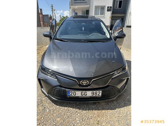 Sahibinden Toyota Corolla 1.5 Dream X-Pack 2023 Model 