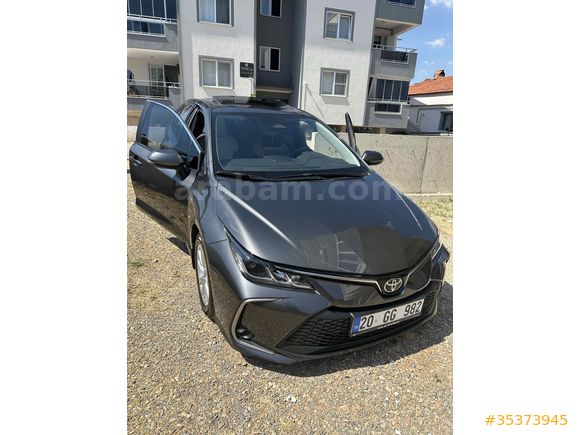 Sahibinden Toyota Corolla 1.5 Dream X-Pack 2023 Model 