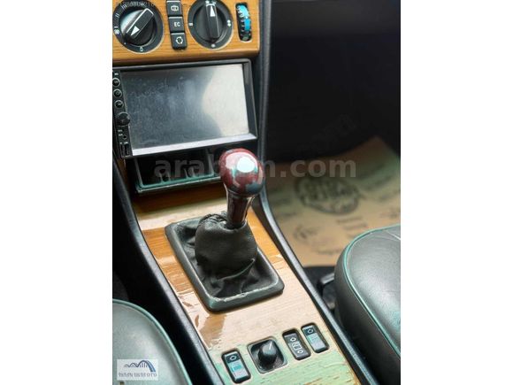 1994 E200 CAM GİBİ BAKIMLI MASRAFSIZ SUNROOF KLİMA ABS