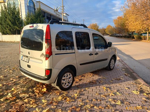 Sahibinden Renault Kangoo 1.5 dCi Expression 2011 Model