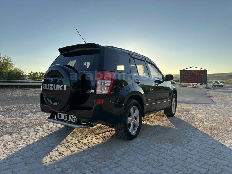 Memurdan Acil 2011 Suzuki Grand Vitara Otomatik Full Paket