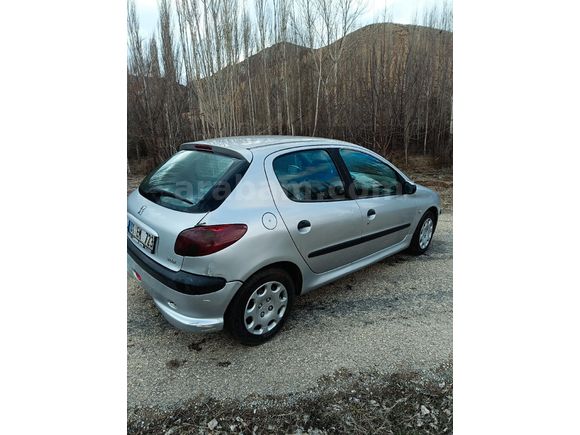 accil satılık düşük km 206 1.4 X-Design 2006 Model