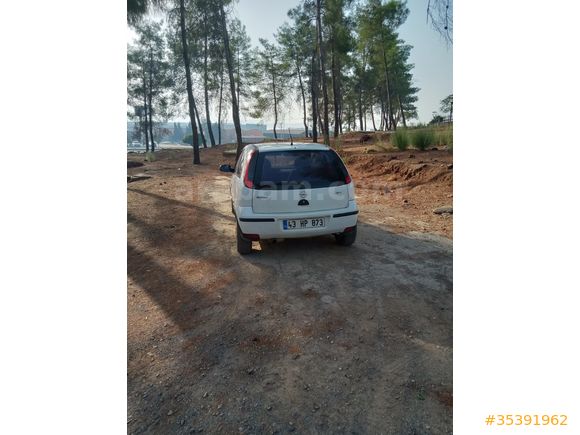 Sahibinden Opel Corsa Van 1.3 CDTI 2006 Model  348.000 km Beyaz