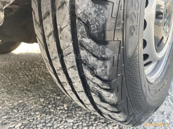 YAŞAROĞLU 2015 MODEL VW CRAFTER 19+1 SIFIR MOTOR OKUL EX.UZUN