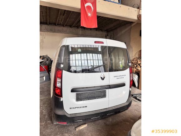 Sahibinden Renault Express Van 1.5 BlueDCI Joy 2022 Model 