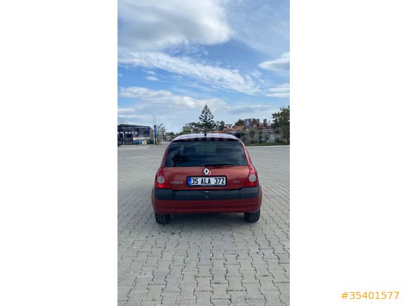 Bayandan OTOMATİK  temiz kullanılmış Renault Clio 1.4 