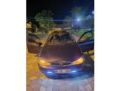 Sahibinden Ford Mondeo 2.0 Ghia 1997 Model Tofaş parasına alman tankı son fiyat acileyetim vardır