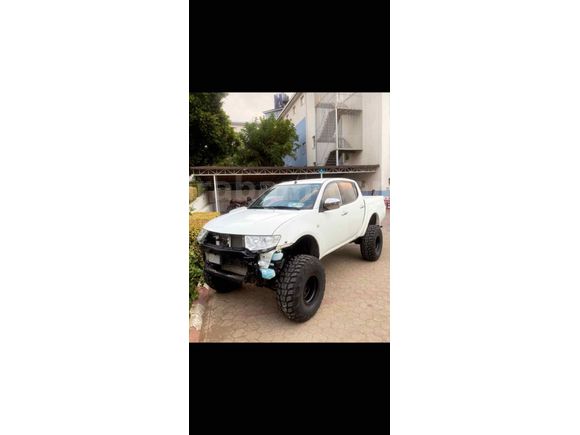 2014 L200 4x4 HATASIZ
 (KAP.RA iptal)