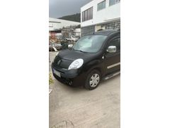 Sahibinden Renault Kangoo Multix 1.5 dCi Authentique 2010 Model  3.000 km Siyah