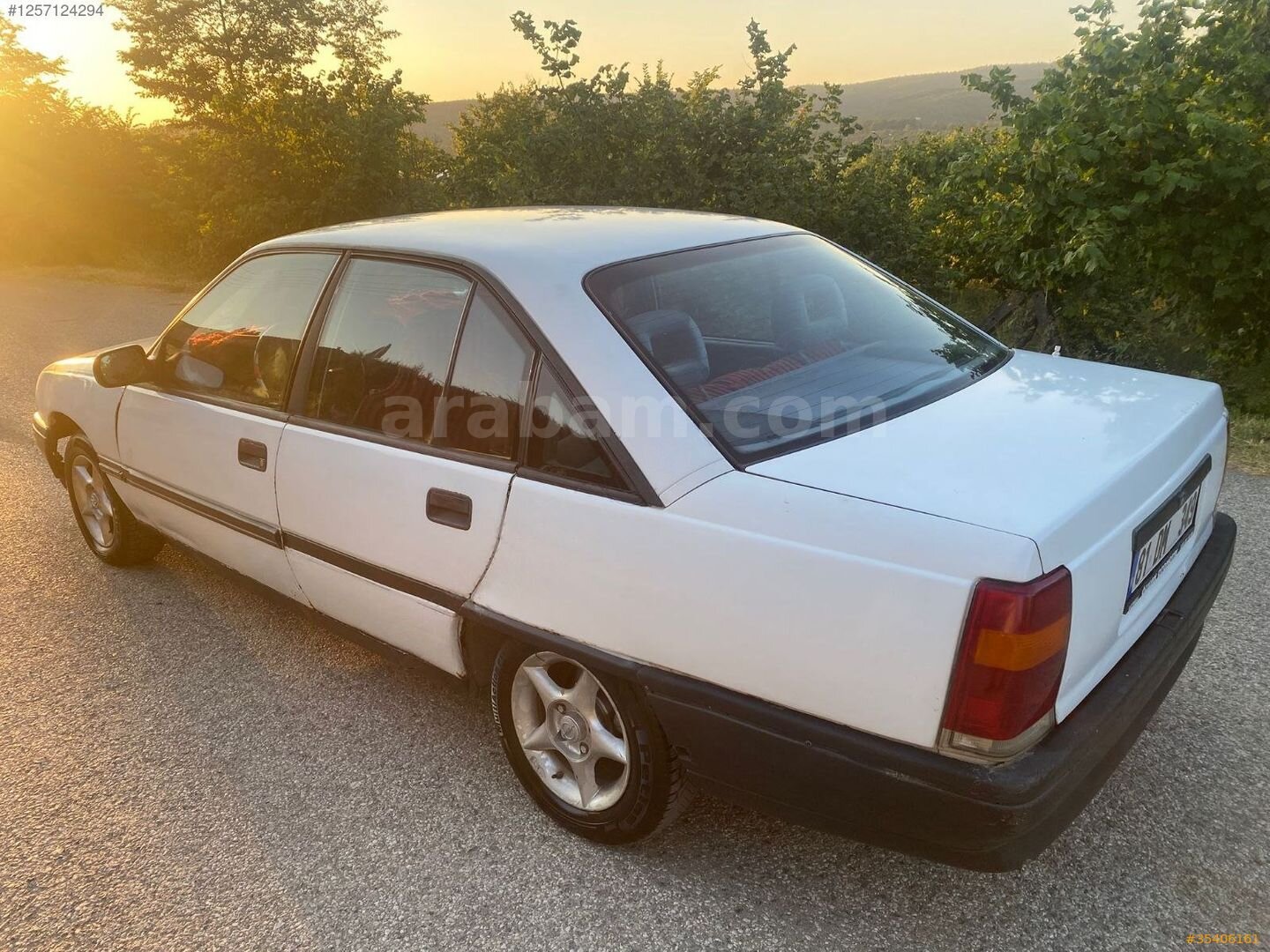 Galeriden Opel Omega 2.0 CD 1989 Model Düzce 396.000 km Beyaz 5