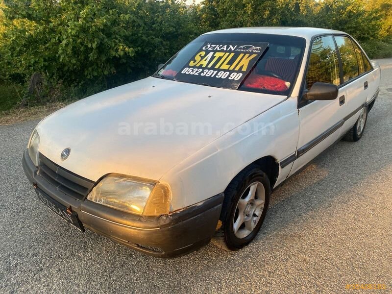 Galeriden Opel Omega 2.0 CD 1989 Model Düzce 396.000 km Beyaz