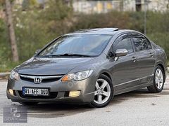HONDA CİVİC 1.6İ VTEC ELEGANCE VSA OTOMATİK DEĞİŞENSİZ
