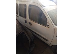 Renault Kangoo sağ ön kapı