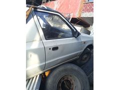 Skoda pikap sağ ön kapı