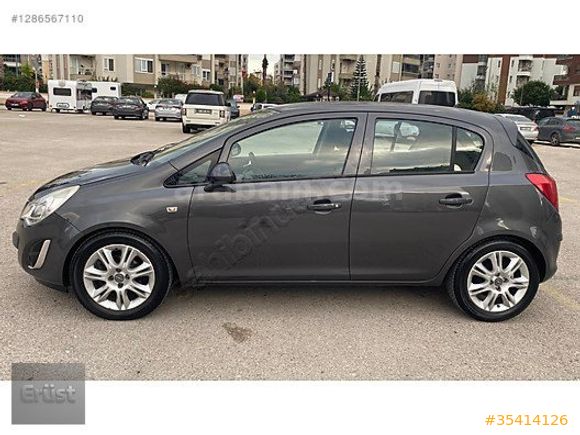 Galeriden Opel Corsa 1.4 Twinport Enjoy 2011 Model Antalya 187.500