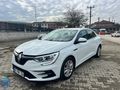 METSA'DAN 2021 MEGANE JOY COMFORT HATASIZ OTOMATİK TESLA EKRANLI