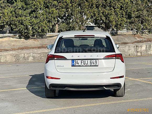 2022 SKODA SCALA ELİTE FULL YETKİLİ BAKIM ÇOK TEMİZ