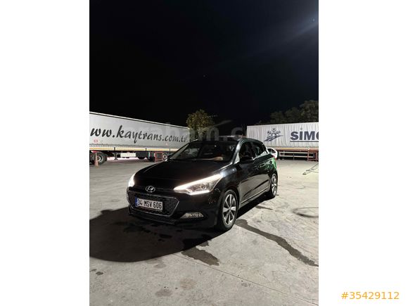 Sahibinden Hyundai i20 1.4 CRDi Style 2016 Model 