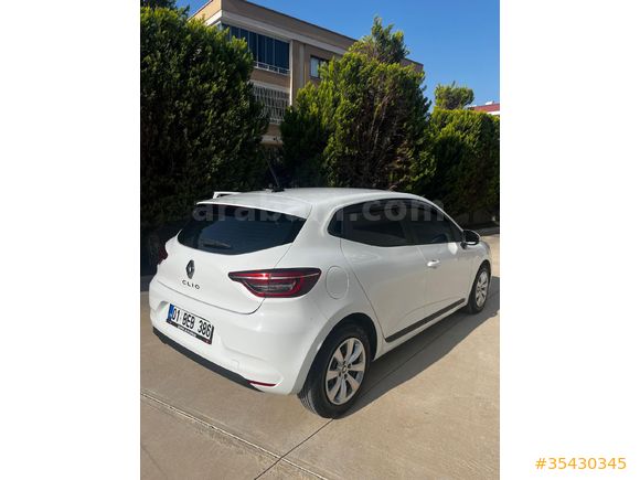 Sahibinden Renault Clio 1.0 TCe Joy 2022 Model