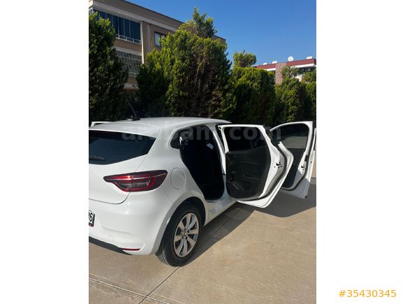 Sahibinden Renault Clio 1.0 TCe Joy 2022 Model