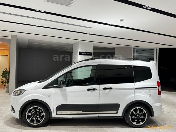 Sahibinden Ford Tourneo Courier 1.5 TDCi Titanium Plus 2022 Model