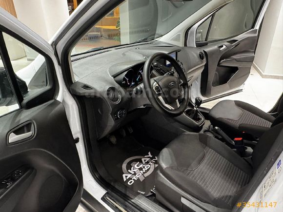 Sahibinden Ford Tourneo Courier 1.5 TDCi Titanium Plus 2022 Model