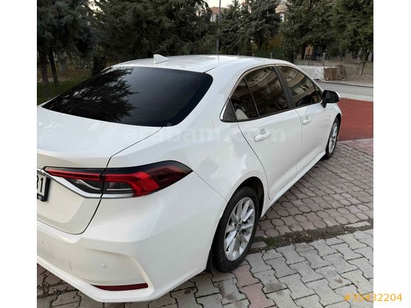 Sahibinden Toyota Corolla 1.5 Dream 2021 Model 