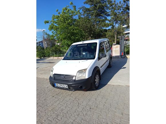 Sahibinden yeni muayeneli Ford Tourneo Connect 1.8 TDCI Trend 2011 Model