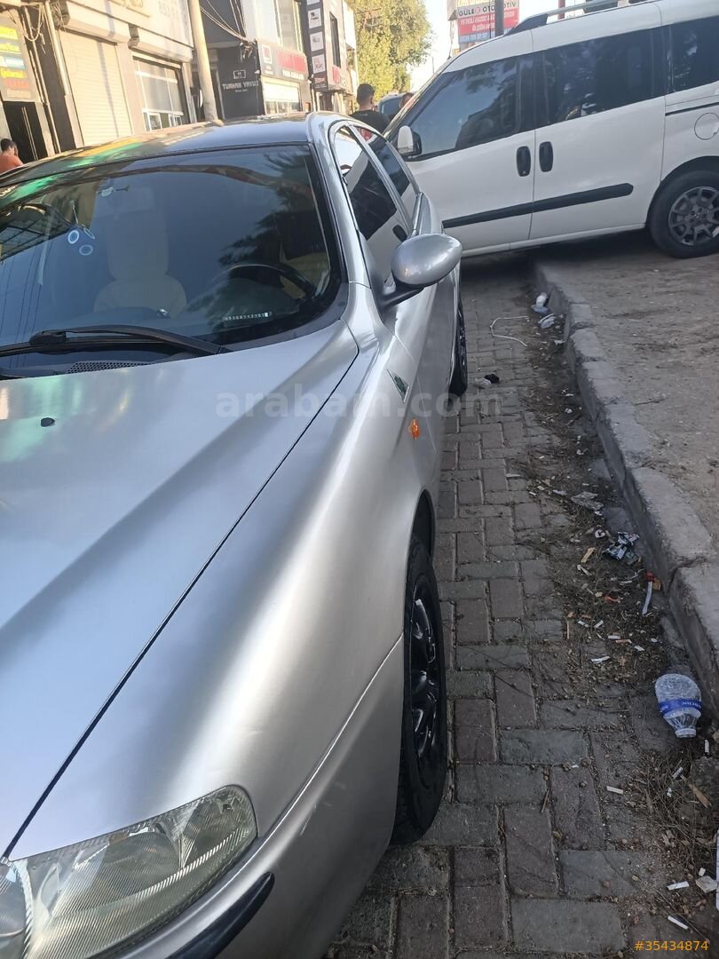 Sahibinden Alfa Romeo 147 1.6 TS Distinctive 2004 Model İzmir 298.000 km Gri (Gümüş) 6