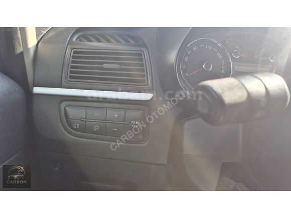 2012 LİNEA ACTİVE PLUS 1.3 MULTİJET 95 PS FULL BAKIMLI