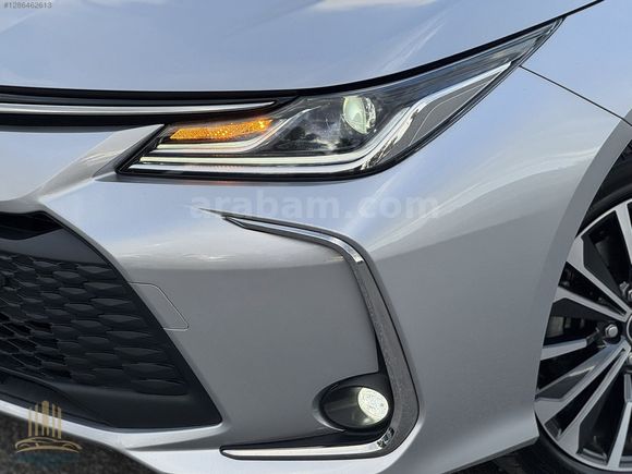2025 ÇKŞ SADECE 20 KM COROLLA 1.8 HYBRID PRO 140HP FLAME X-PACK