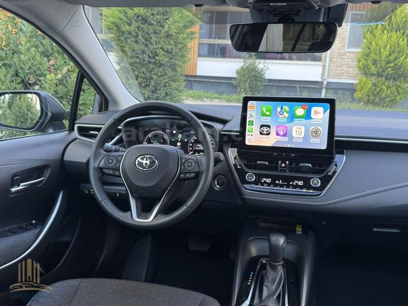 2025 ÇKŞ SADECE 20 KM COROLLA 1.8 HYBRID PRO 140HP FLAME X-PACK