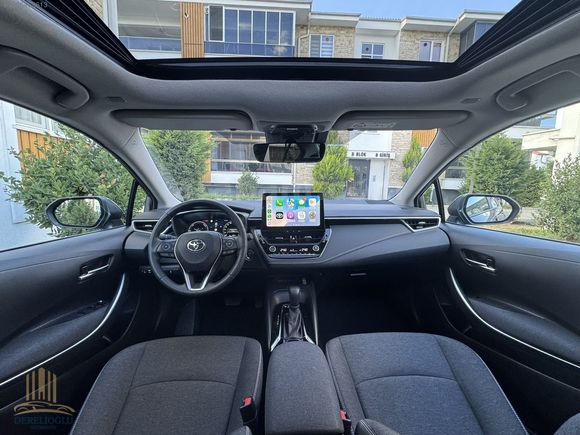 2025 ÇKŞ SADECE 20 KM COROLLA 1.8 HYBRID PRO 140HP FLAME X-PACK