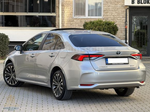 2025 ÇKŞ SADECE 20 KM COROLLA 1.8 HYBRID PRO 140HP FLAME X-PACK