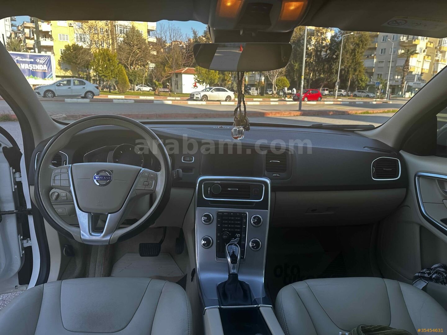 Sahibinden Volvo S60 2.0 D Advance 2016 Model Antalya 134.000 km Beyaz 5