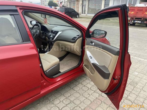 Sahibinden Hyundai Accent Blue 1.6 CRDI Mode Plus 2012 Model 