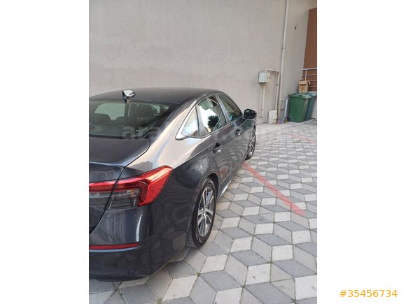 Sahibinden Honda Civic 1.5 i-VTEC Eco Elegance Plus 2024 Model