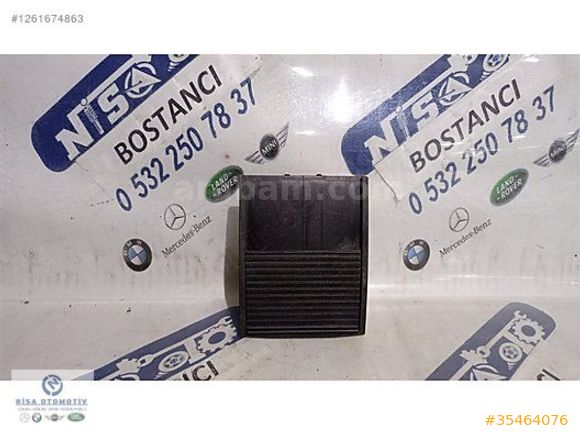 MERCEDES SPRİNTER 2 SİYAH ORTA KONSOL PERDESİ 30981-0600