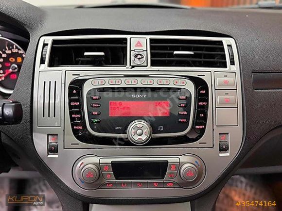 KUPON AUTO'dan FORD KUGA SELECTİVE 4WD CAM TAVAN OTM.