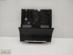 SKODA SÜPERB PİANO BLACK ORTA KONSOL KÜLLÜK 3V1 857 961 A