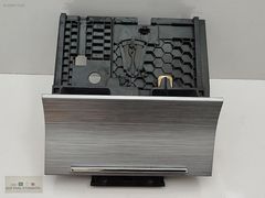 SKODA SÜPERB FIRÇALI GRİ ORTA KONSOL KÜLLÜK 3V1 857 962 A