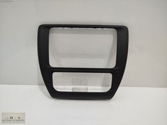 VOLKSWAGEN JETTA TEYP-KLİMA PANEL ÇERÇEVESİ 5C6 858 071 D