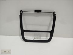 VOLKSWAGEN GOLF5-JETTA MAT SİYAH TEYP-KLİMA PANEL ÇERÇEVESİ