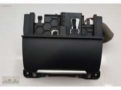 AUDİ A3-A4 ORTA KONSOL KÜLLÜK 8K0 857 951