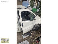 OPEL VİVARO RENAULT TRAFİC SAĞ ÖN KAPI