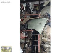 Renault trafic sol ön çamurluk çıkma